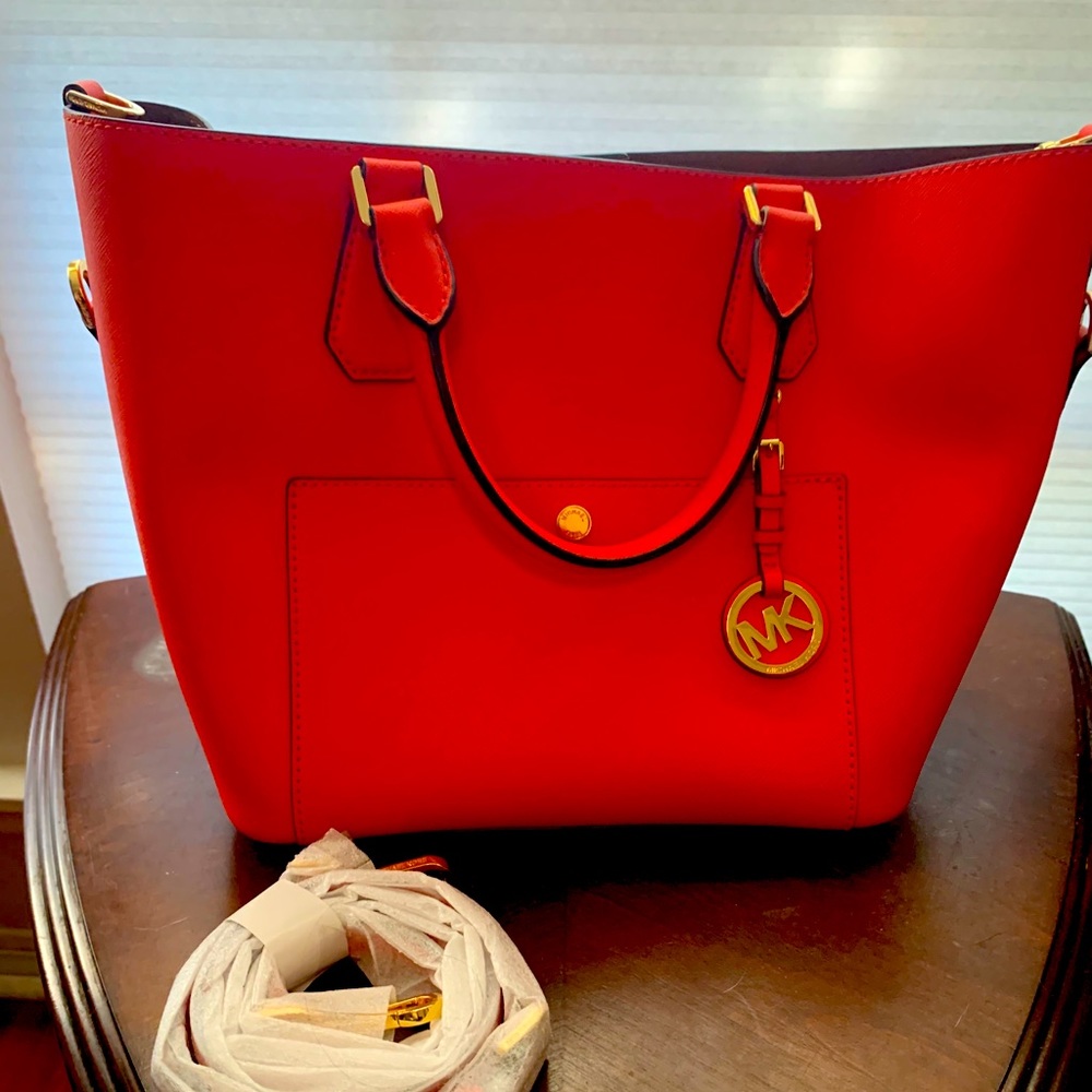 Michael Kors purse